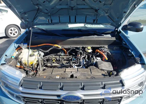 2022 Ford Maverick Lariat z USA, uszkodzony, nr VIN 3FTTW8E37NRA27331